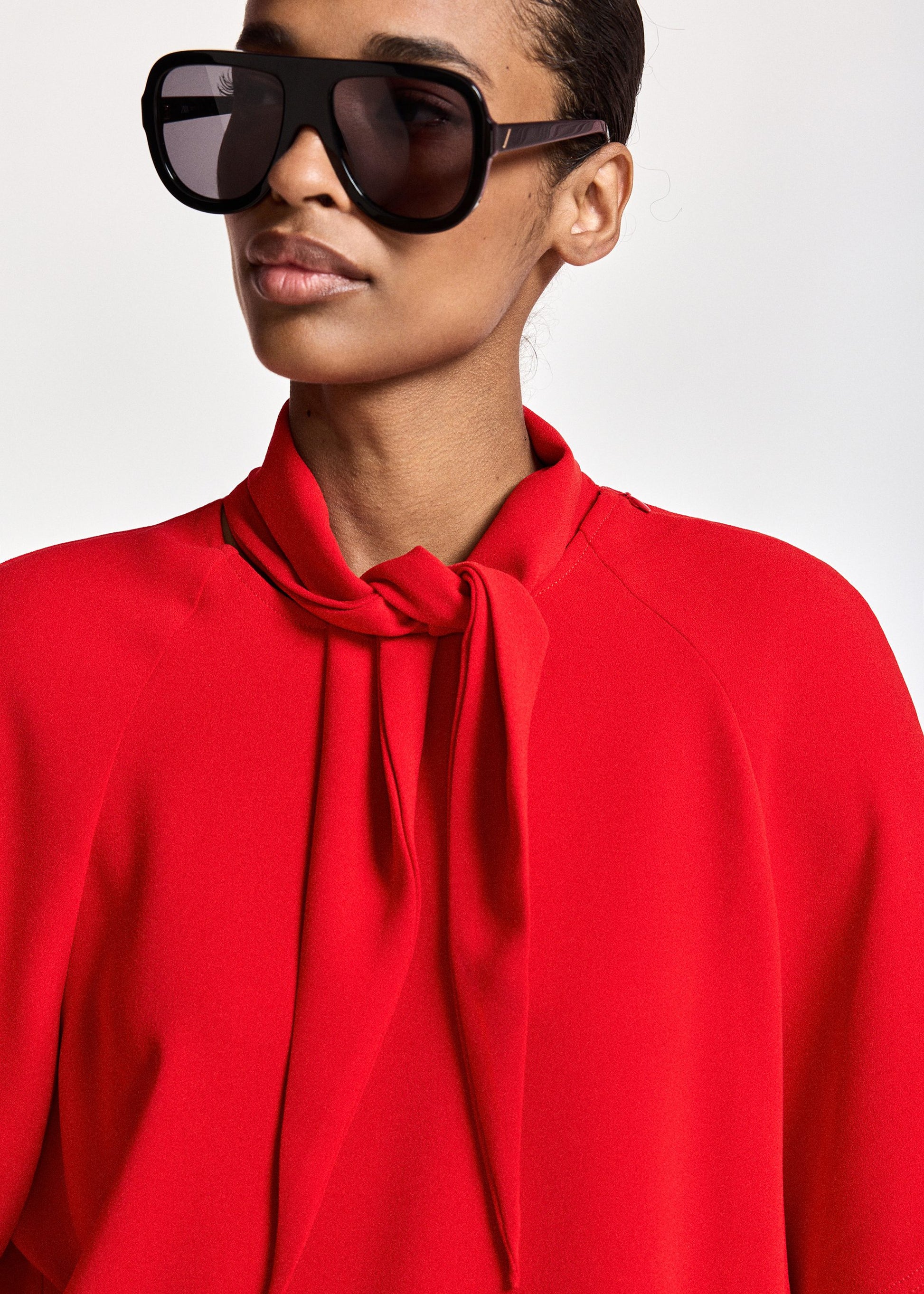 Essentiel Antwerp Kassie Neck Tie Top in Firestarter red, back view