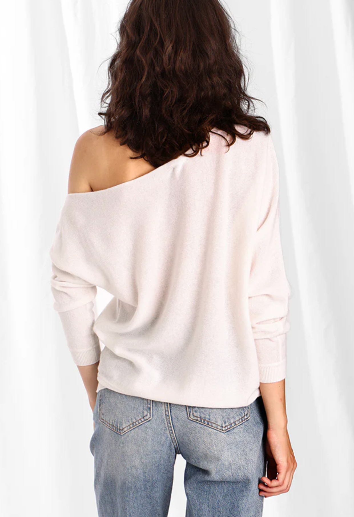 MR Cashmere Off the Shoulder Top