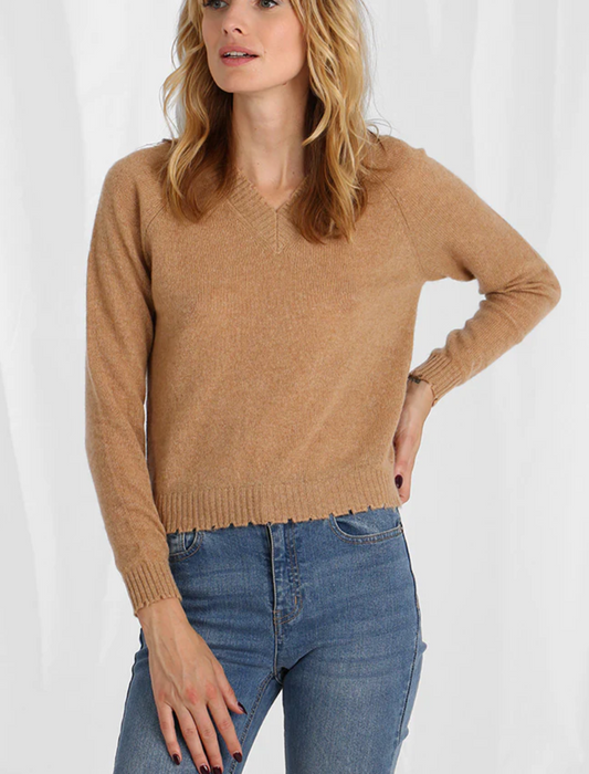 MR Frayed Cropped V Sweater