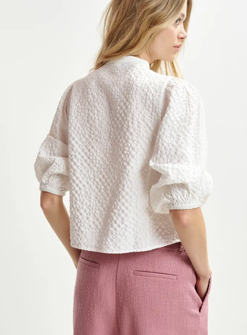 EA Heartfelt Blouse