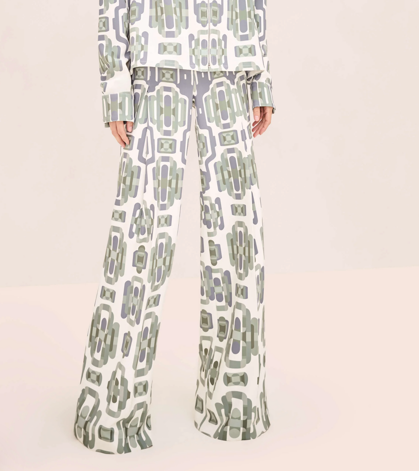 Alexis Salerno Pant