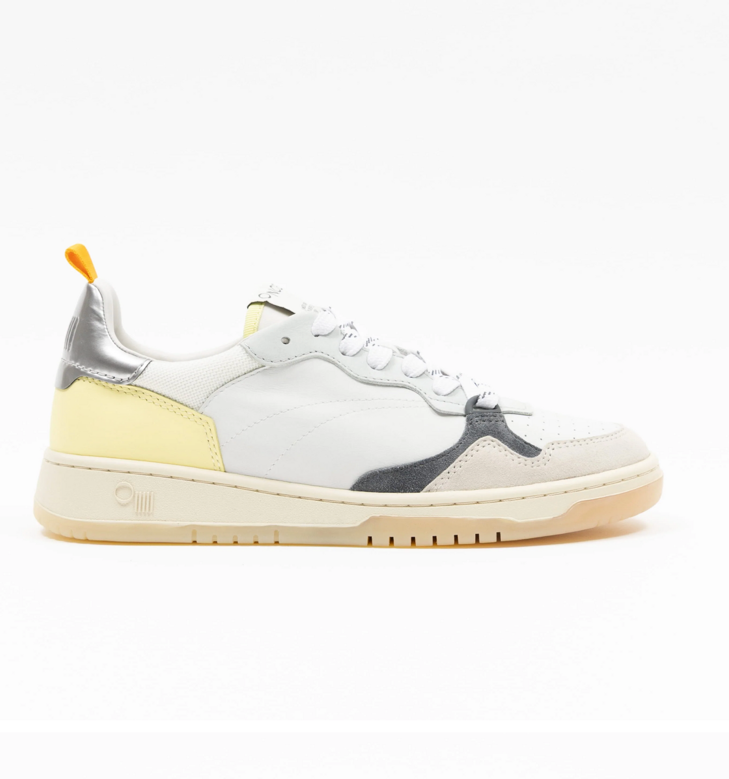 Oncept Phoenix Sneaker