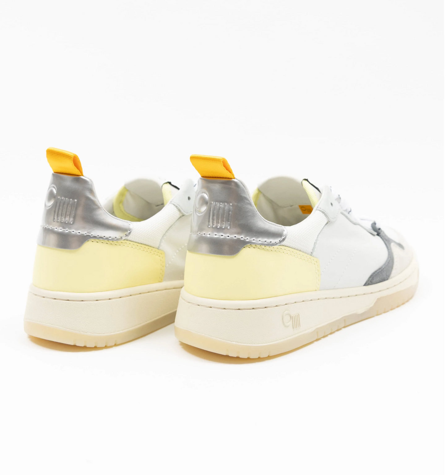 Oncept Phoenix Sneaker