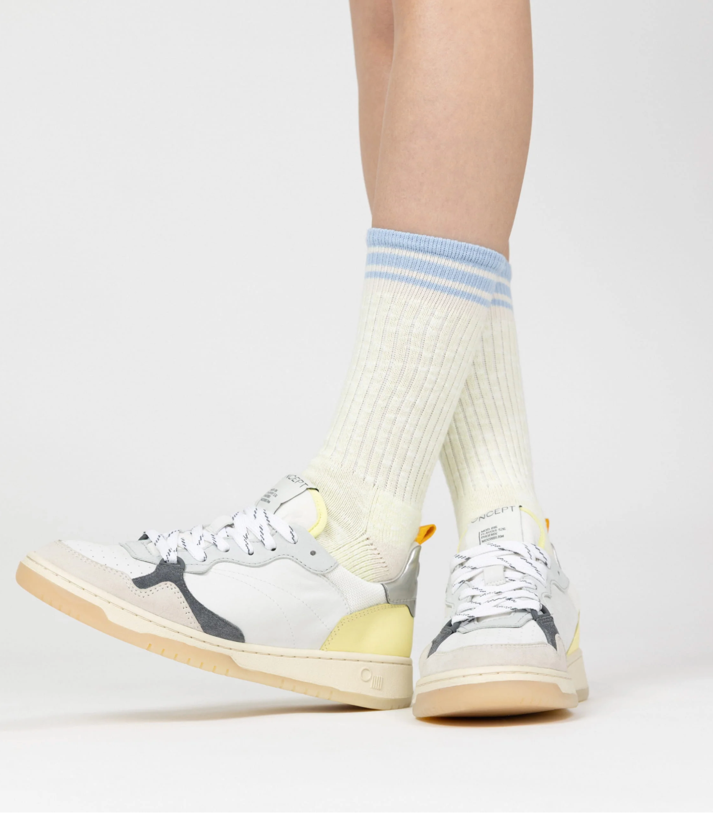 Oncept Phoenix Sneaker