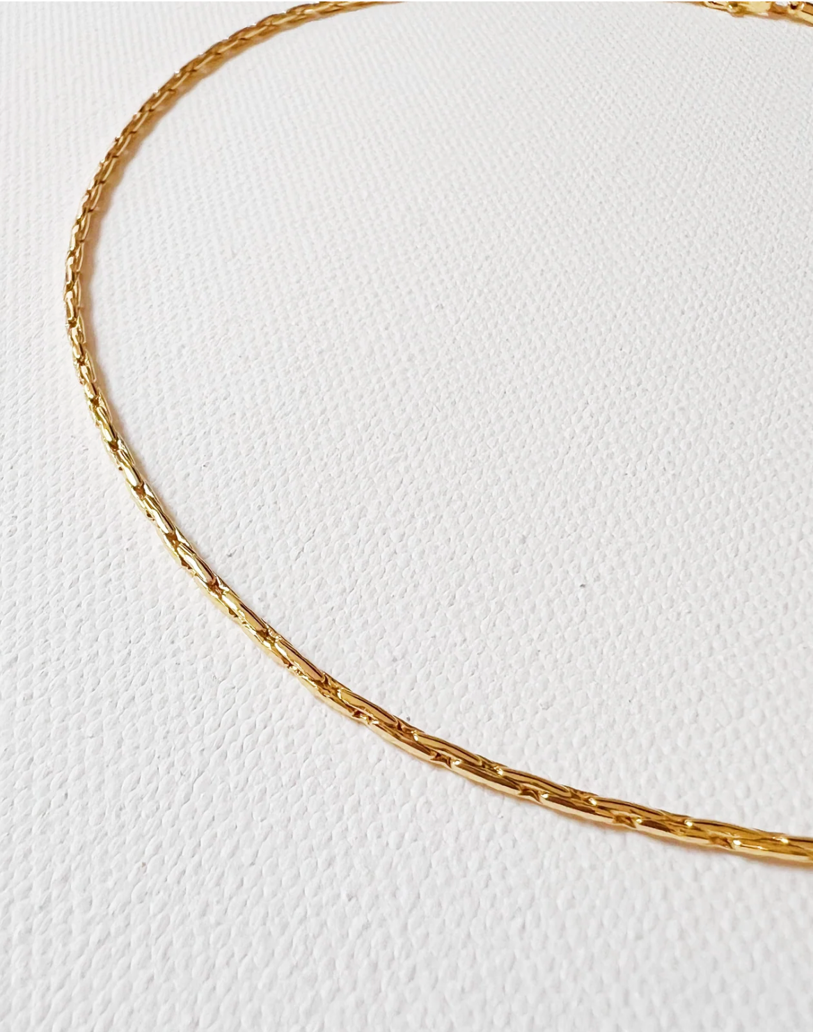 Lauren Amble Essentiel Slim Choker