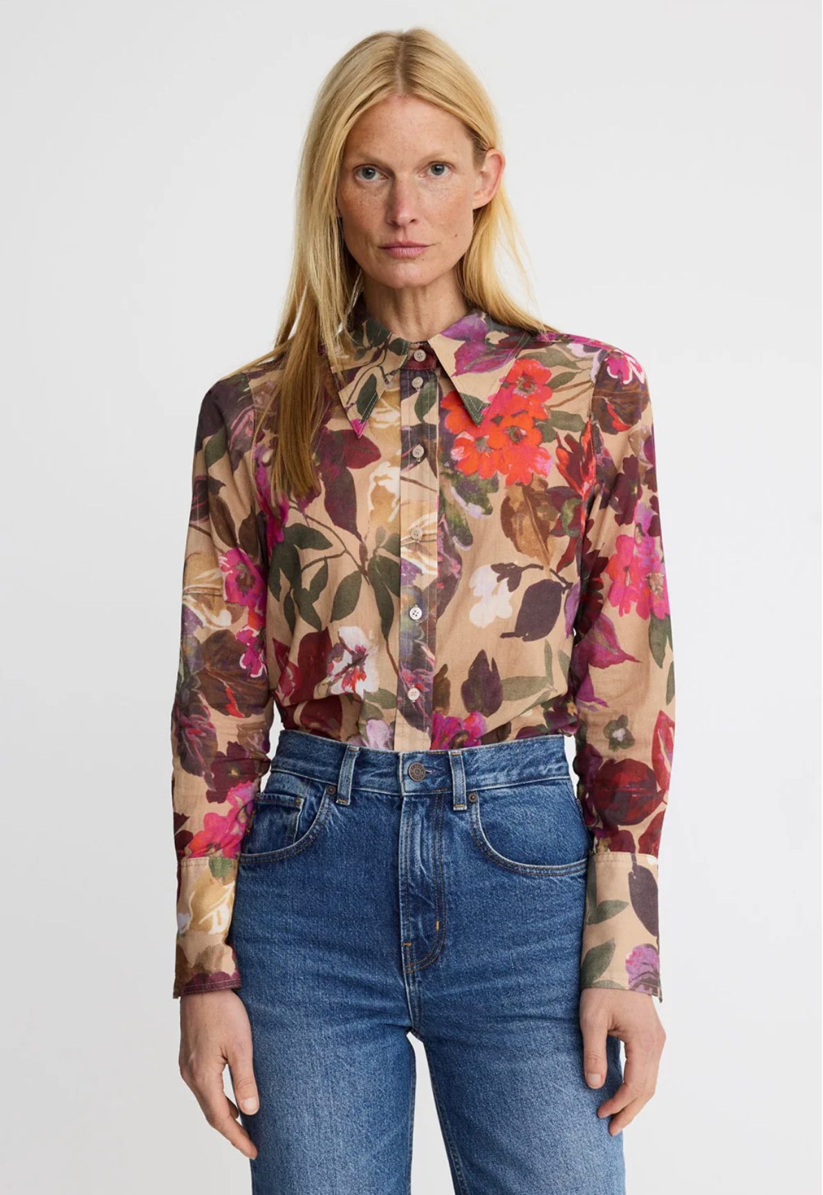 Smythe Point Collar Blouse