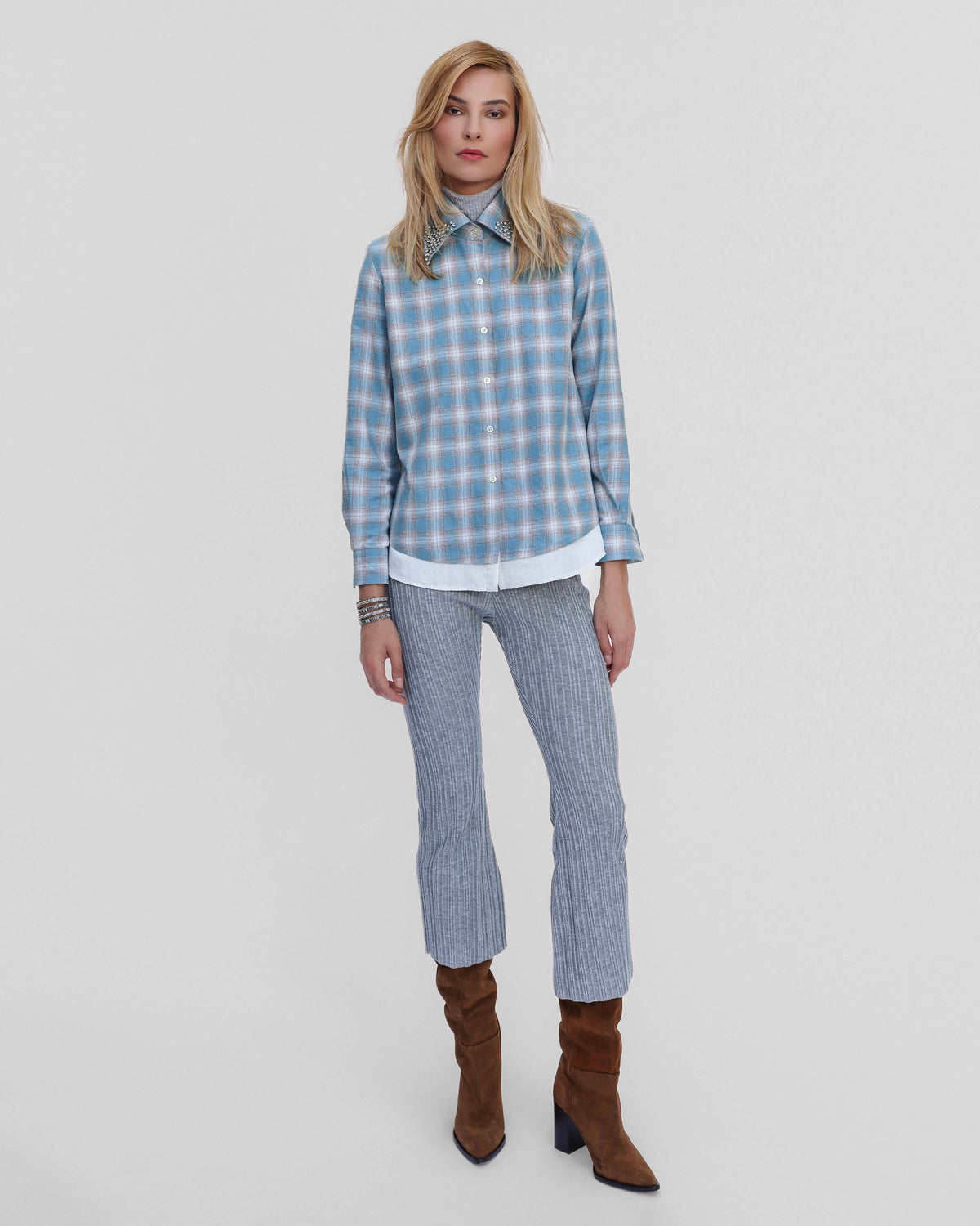 Theo Europa Beaded Collar Shirt in Stillwater, alternate view