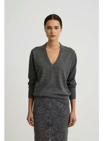 Smythe Boyfriend V-Neck
