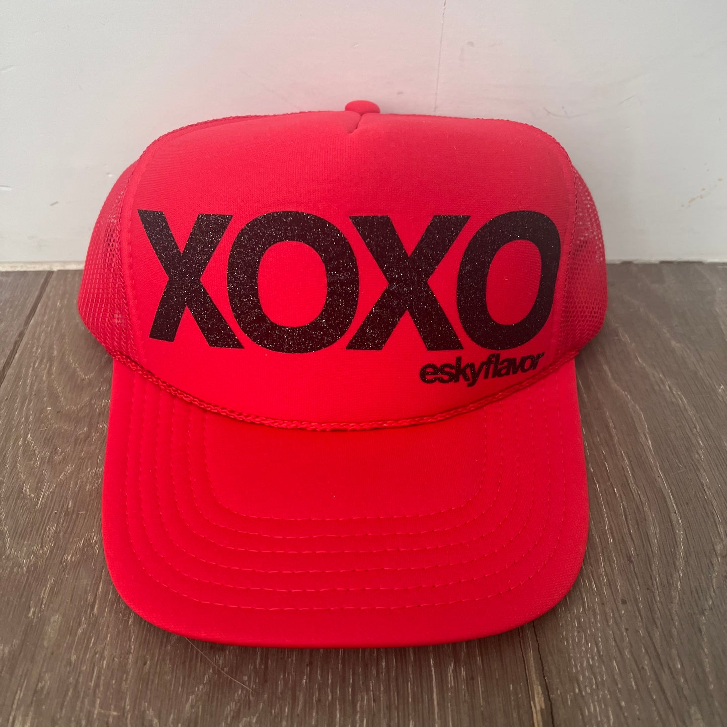 Eskyflavor XOXO Hat