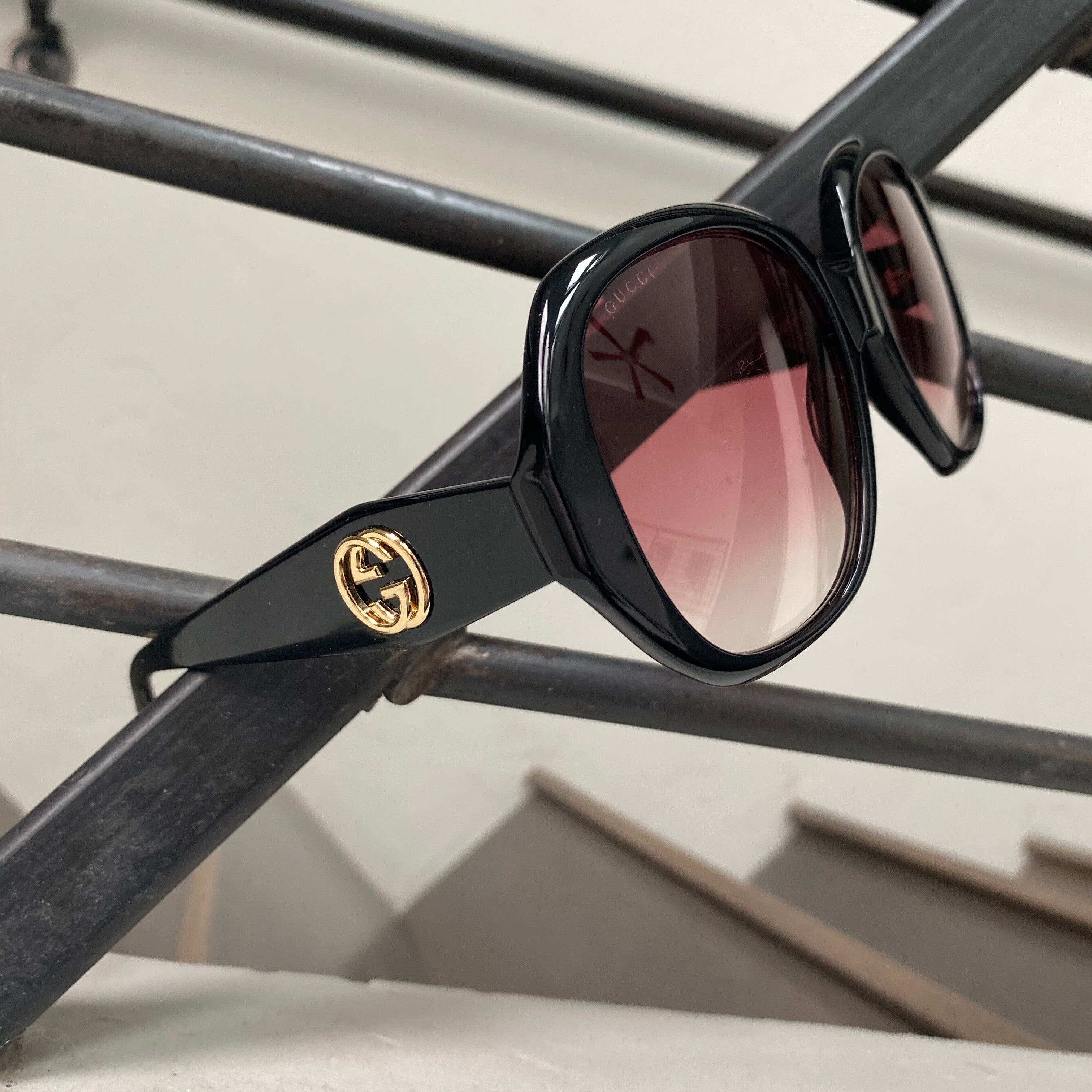 Gucci Round Sunglasses Black (GG0796S-001-FR)