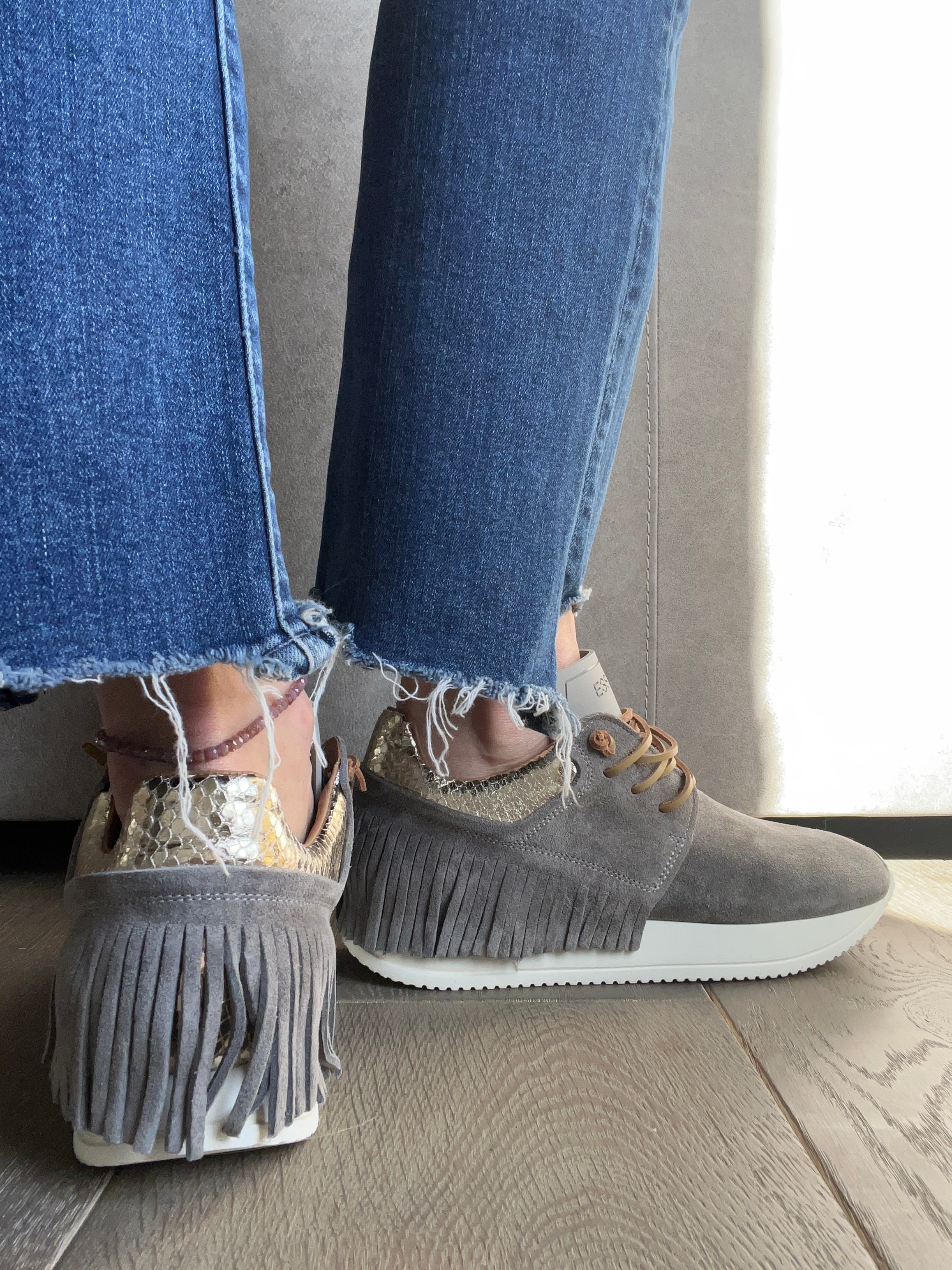 Esseutesse fringe hot sale sneakers sale