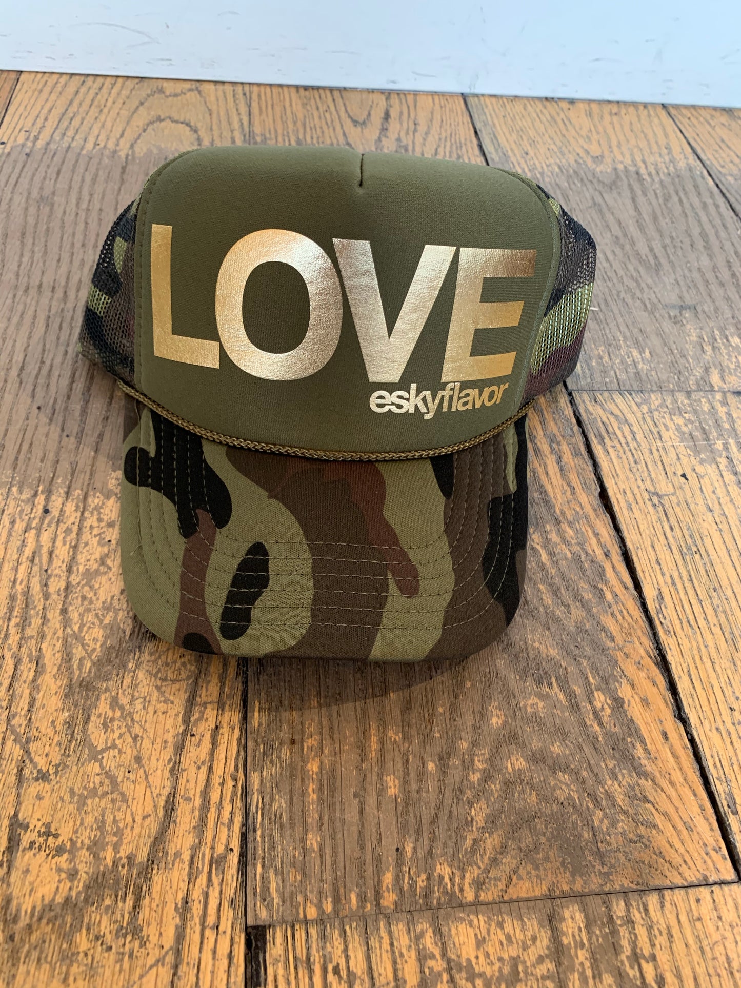 Eskyflavor LOVE Hat