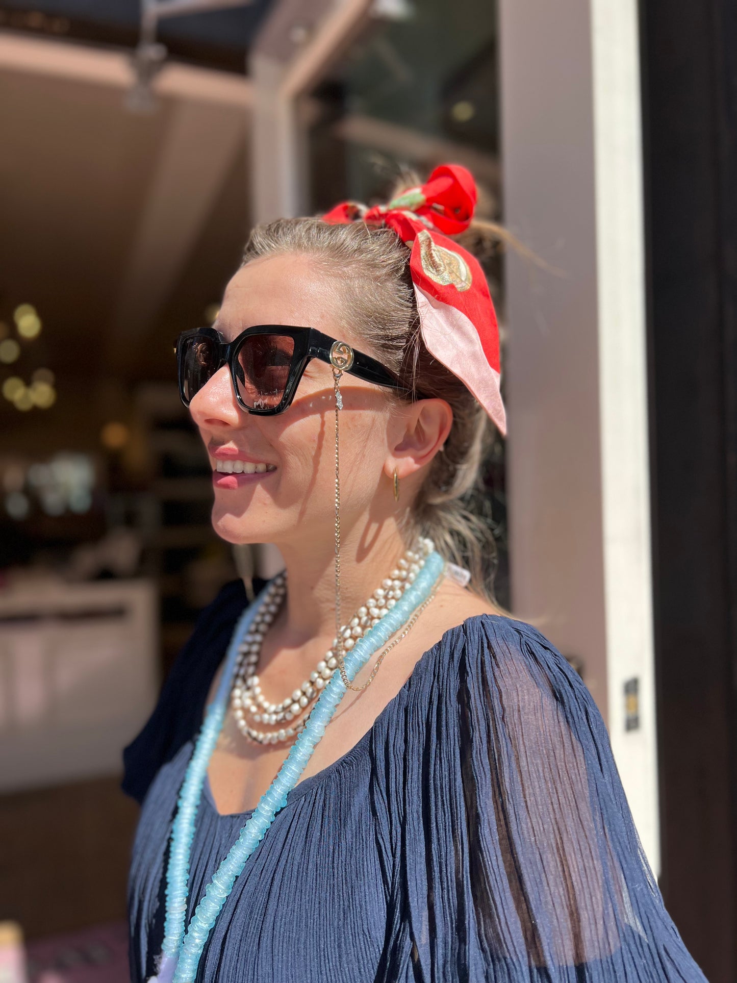 Gucci sunglasses chain hotsell