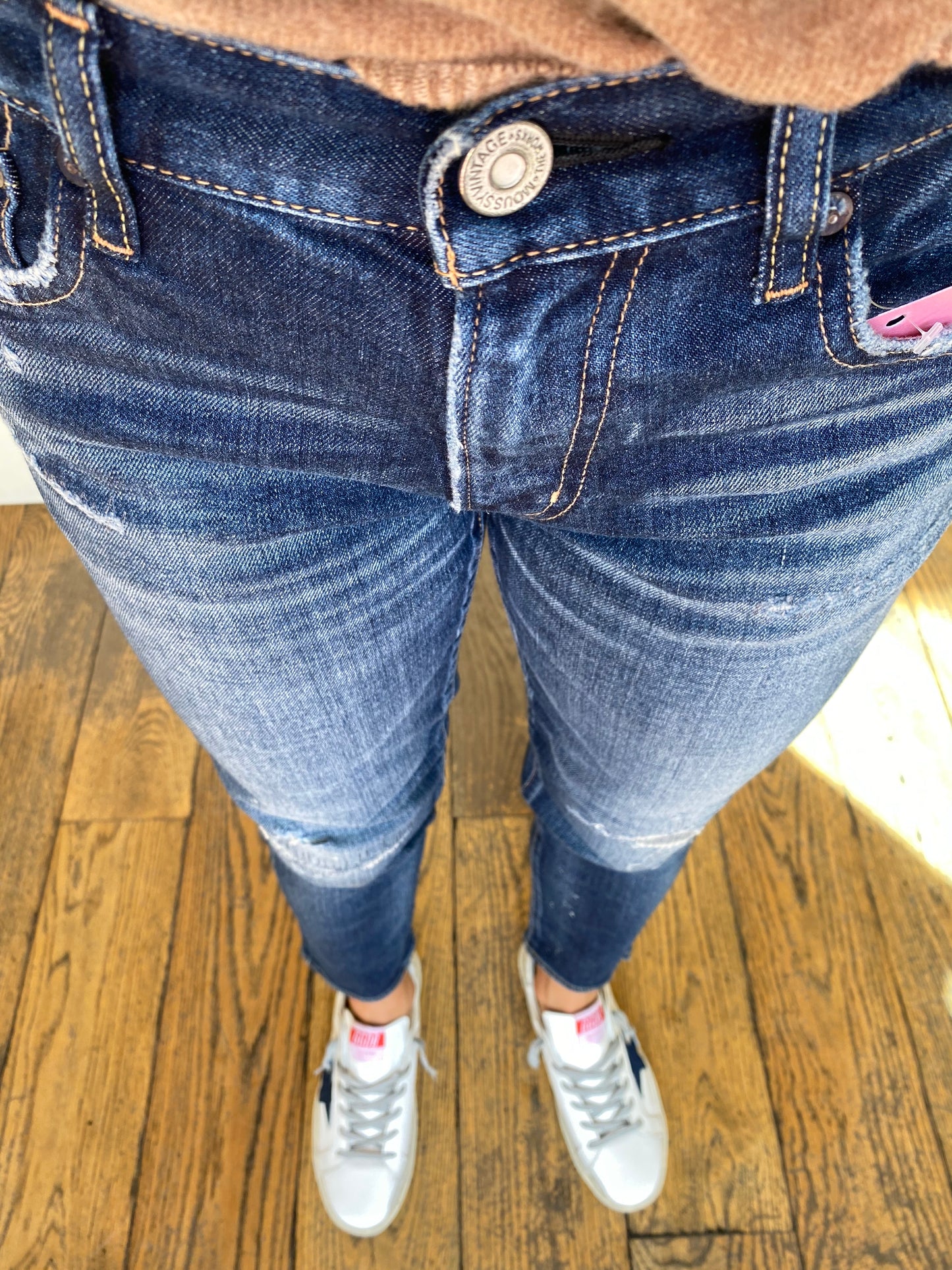 Moussy Blue Lancaster Repaired Jean